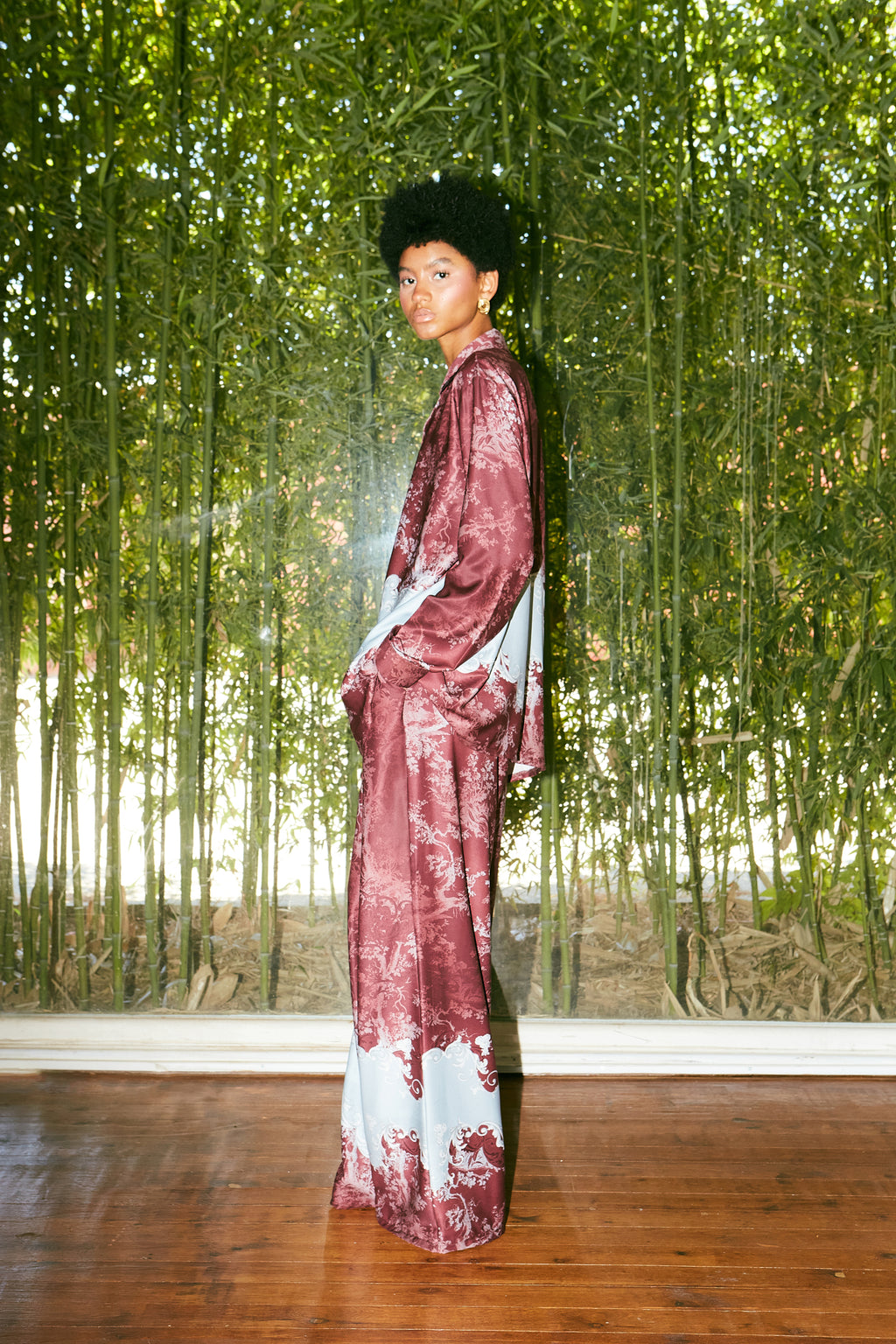 Bordeaux- light blue pants