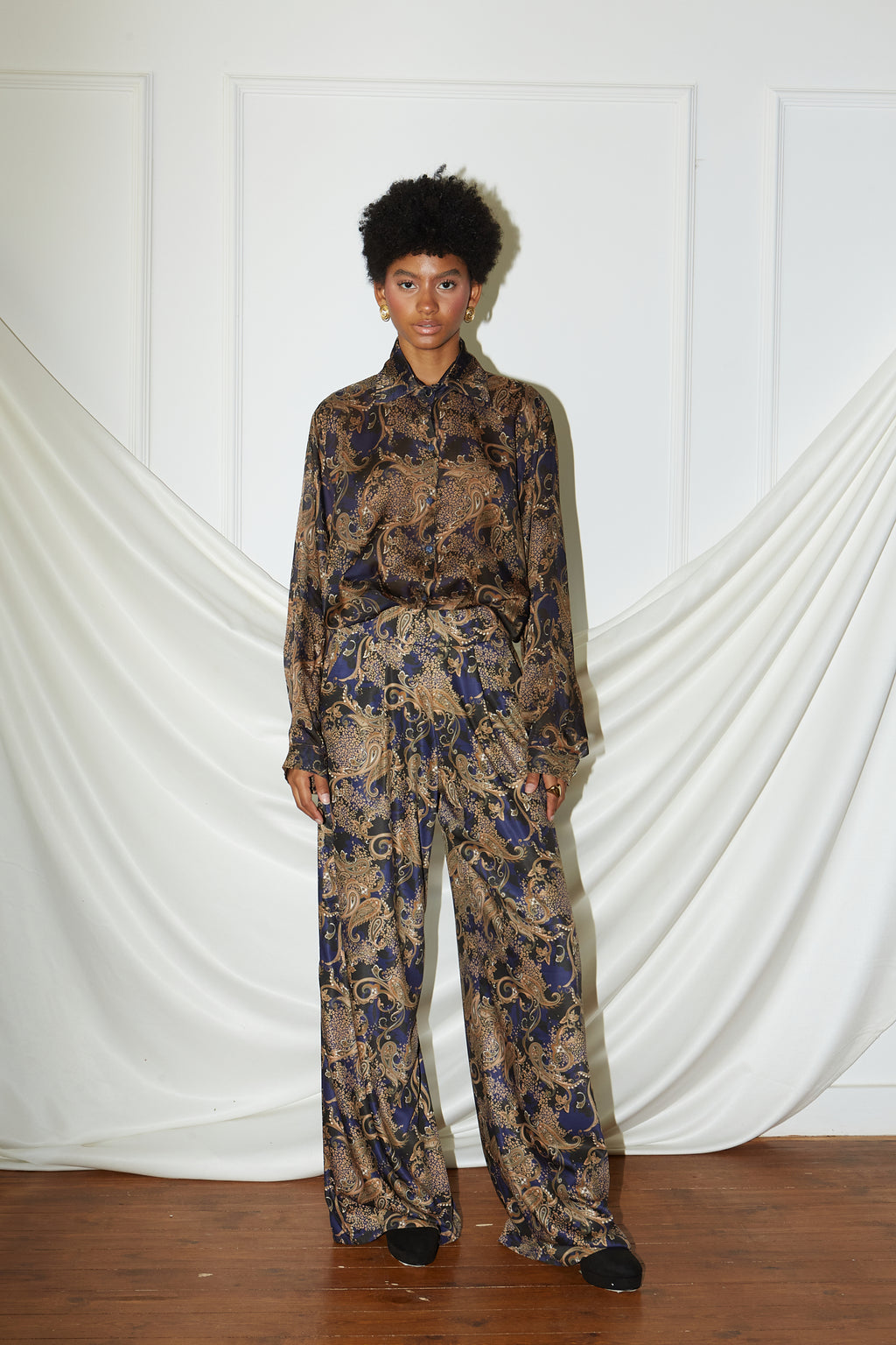 Navy-bronze shirt