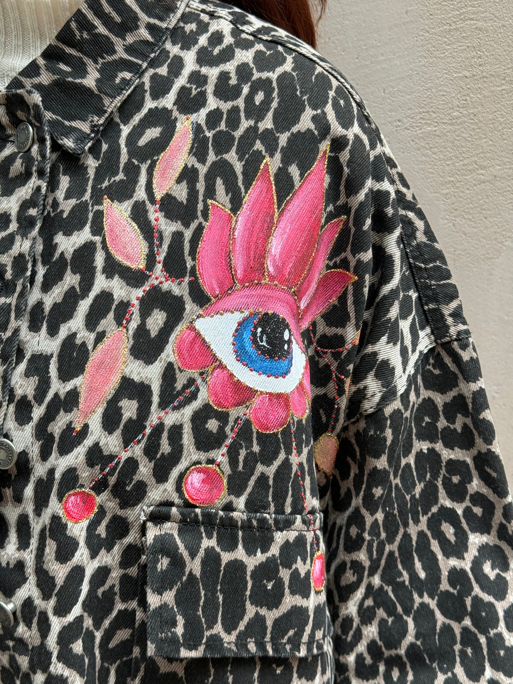 Animal print-pink eye jacket