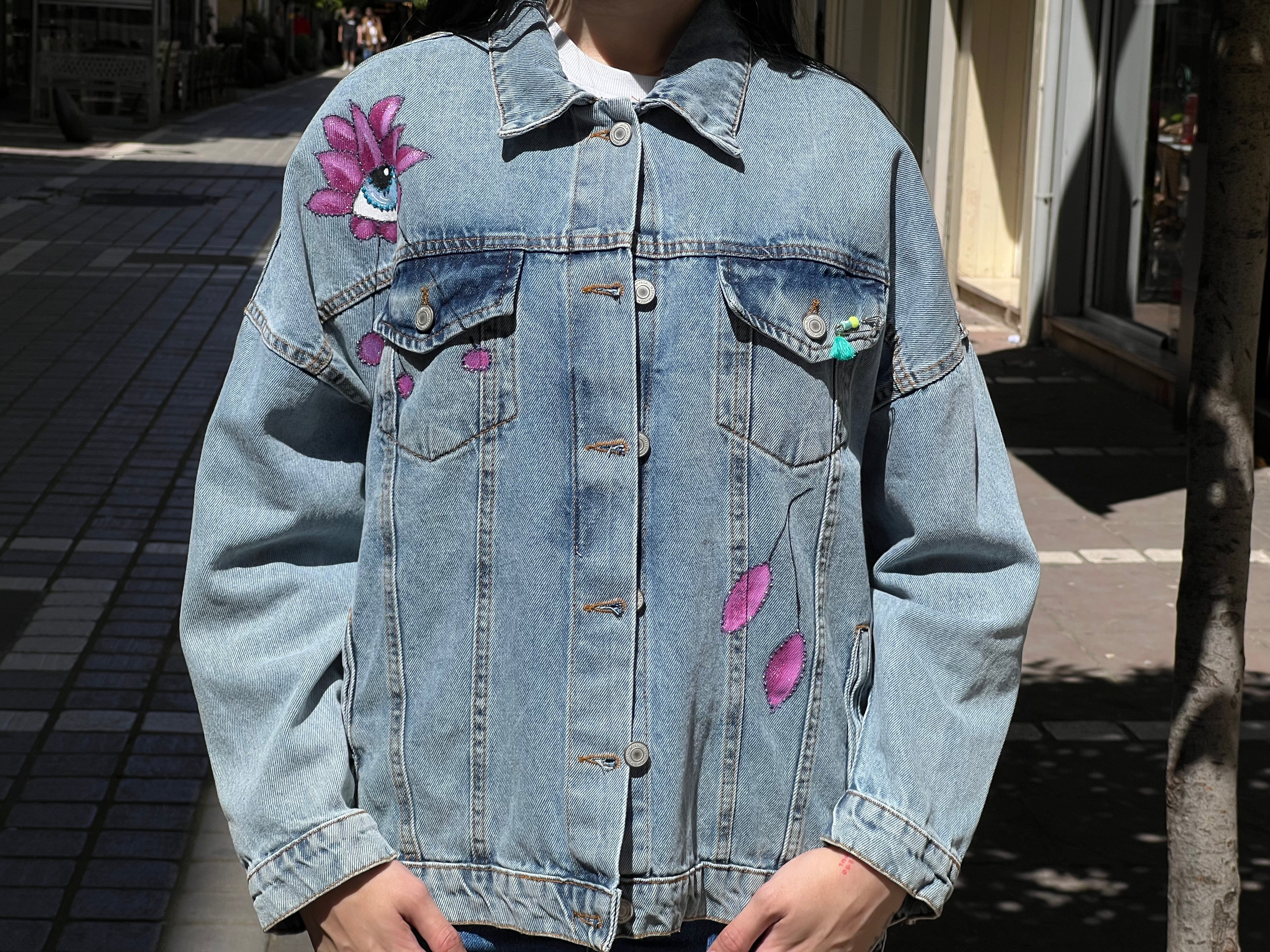 Denim-pink eye jacket