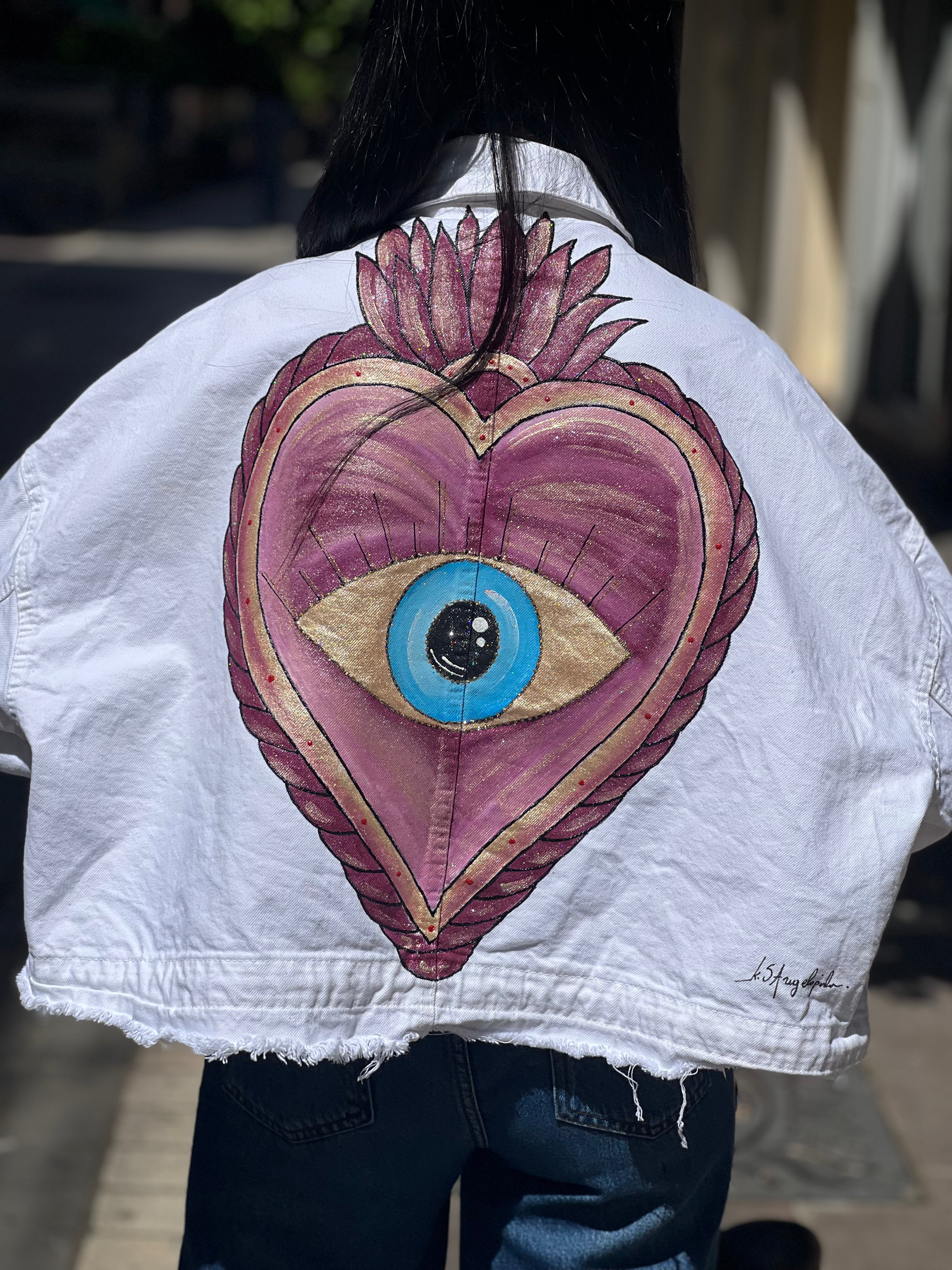 White-pink eye crop jacket