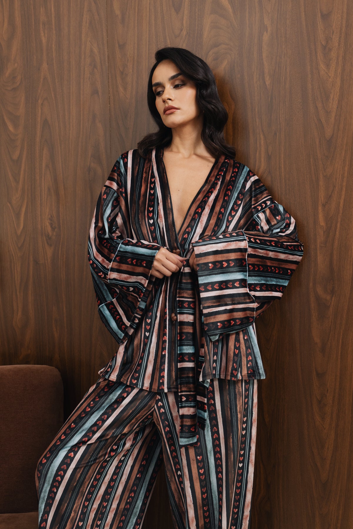 Elora velvet kimono